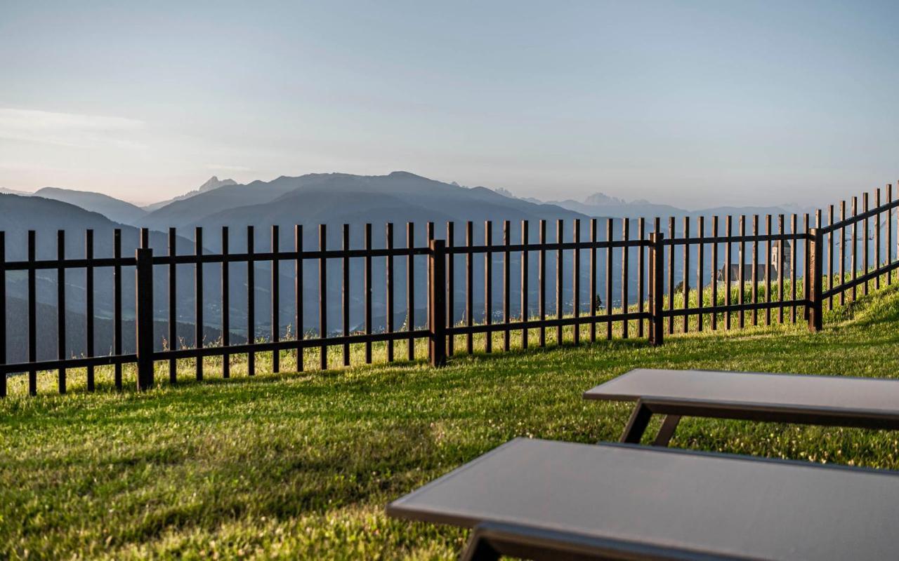 Aparthotel Panorama Living Dolomites Maranza Kültér fotó